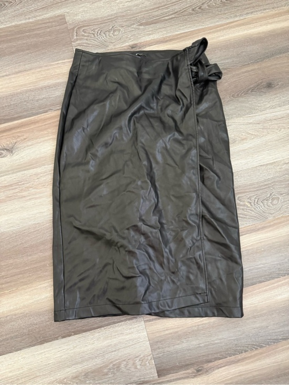 7 for all mankind wrap leather skirt size large